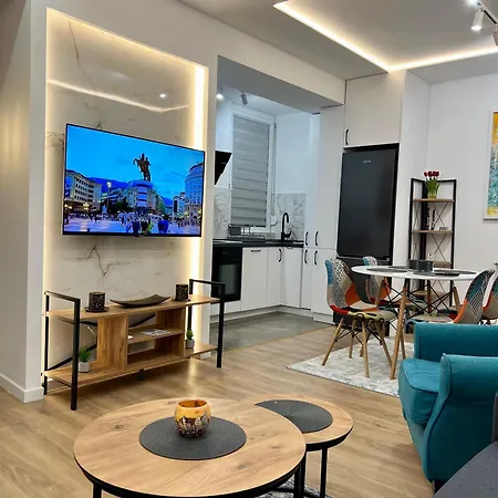 The Great Square Luxury *