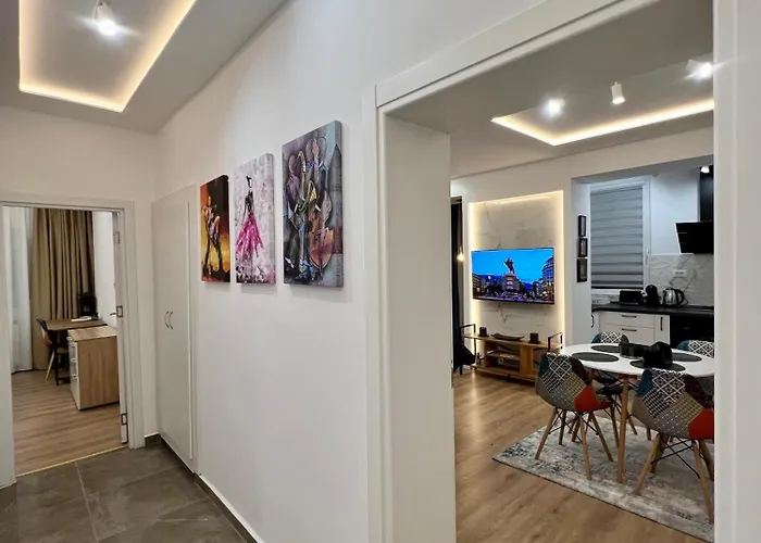 The Great Square Luxury Apartament