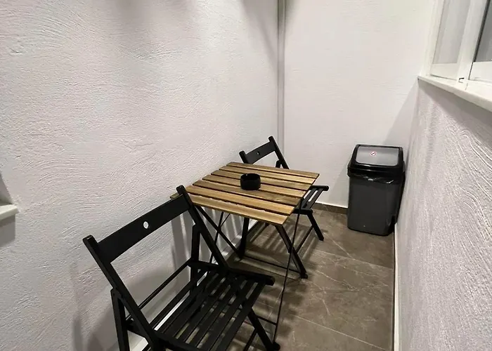 The Great Square Luxury *