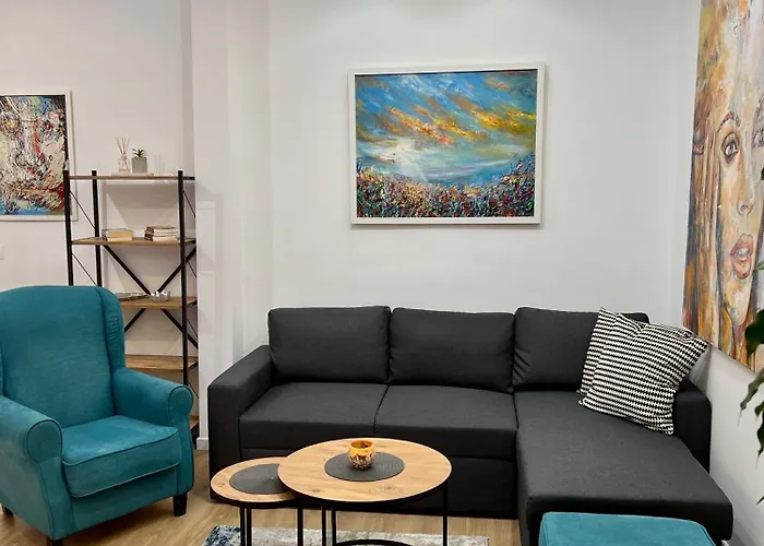 The Great Square Luxury *